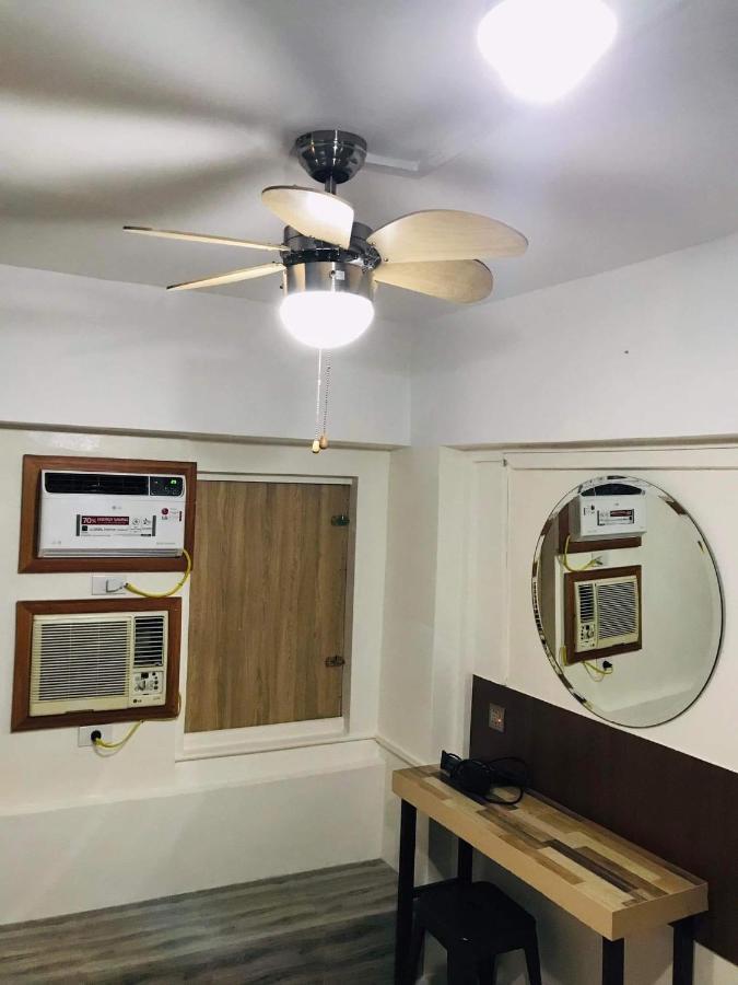 Che & James Female Guest House Colon, Cebu Exterior photo